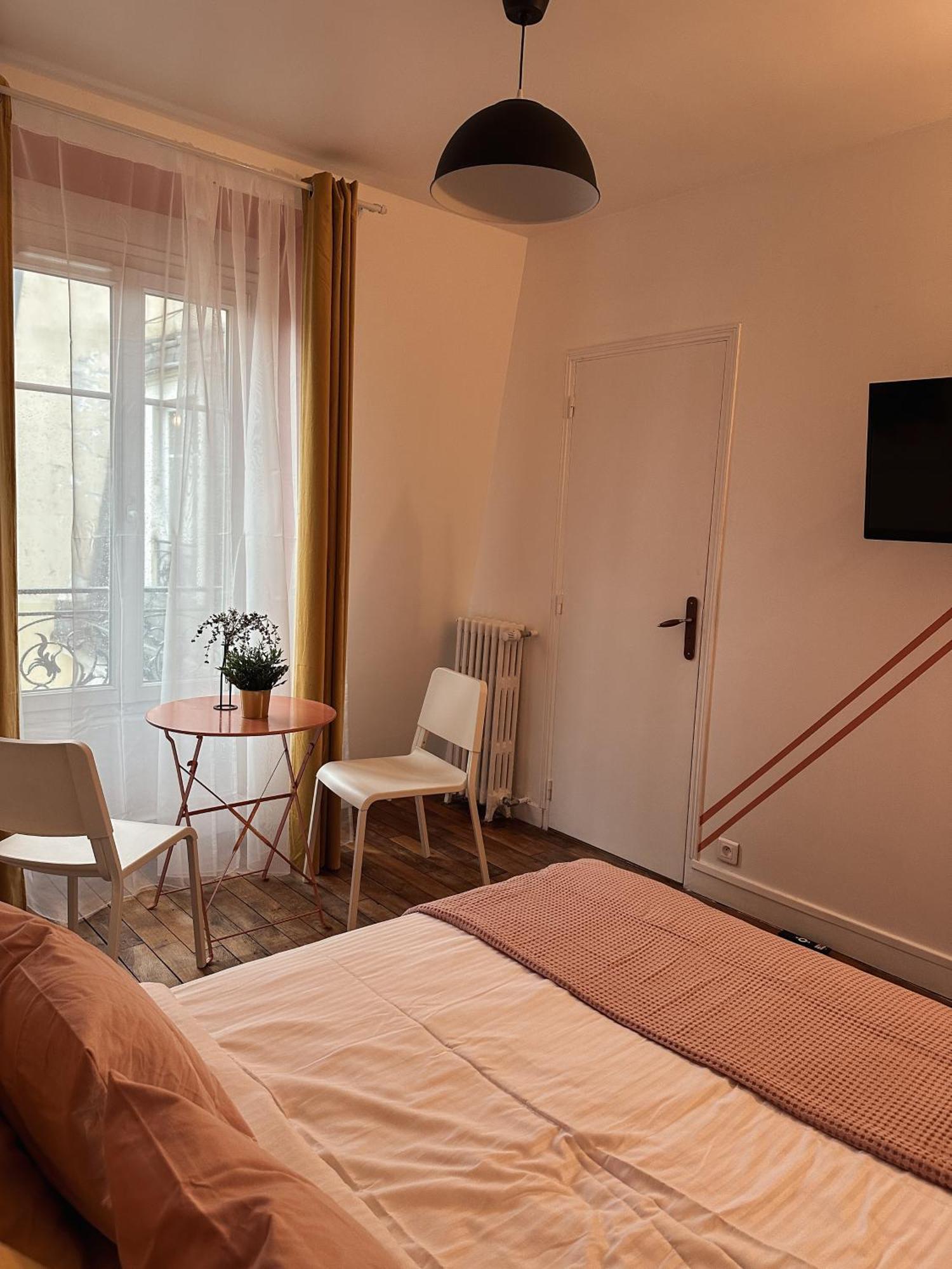 Studio Independant Pres De Montmartre Paris Exterior foto